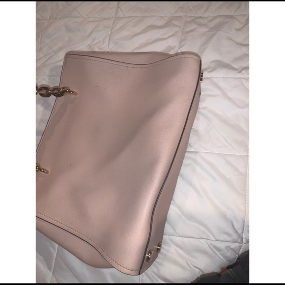 Michal kors purse - Picture 4 of 8